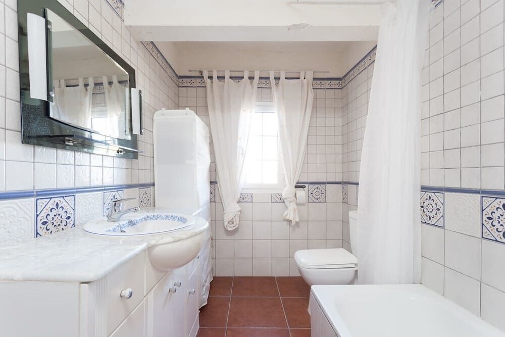 gallery_image_hidden_11