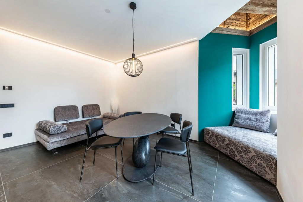 App 4 Palazzo Cavour