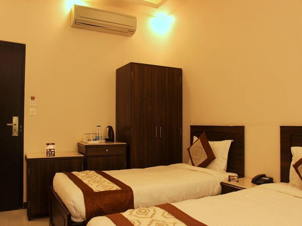 gallery_image_hidden_13