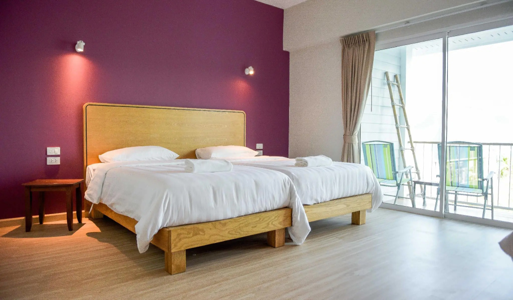 Deluxe Triple room with balcony