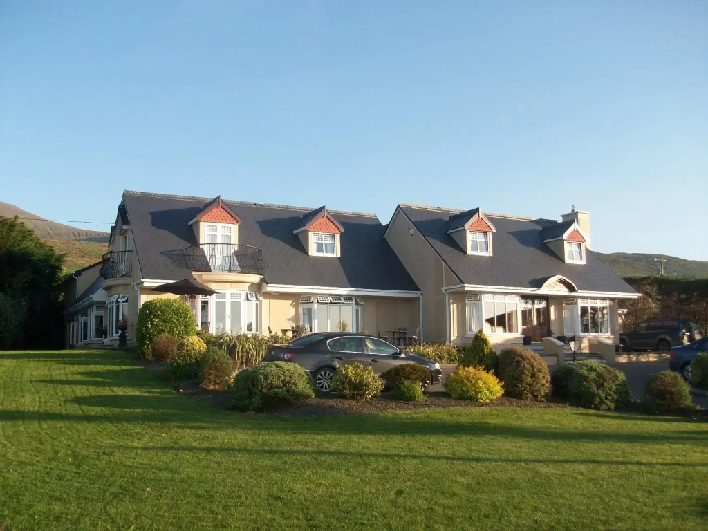 Shores Country House Bed & Breakfast