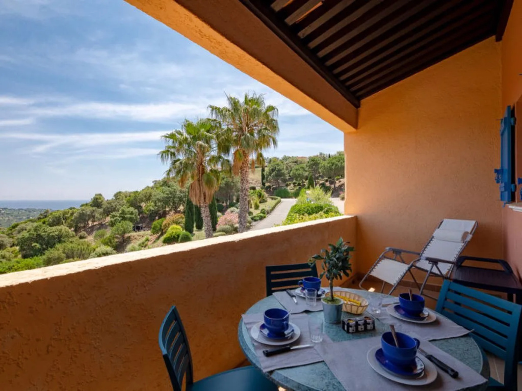 Balcony & Terrace