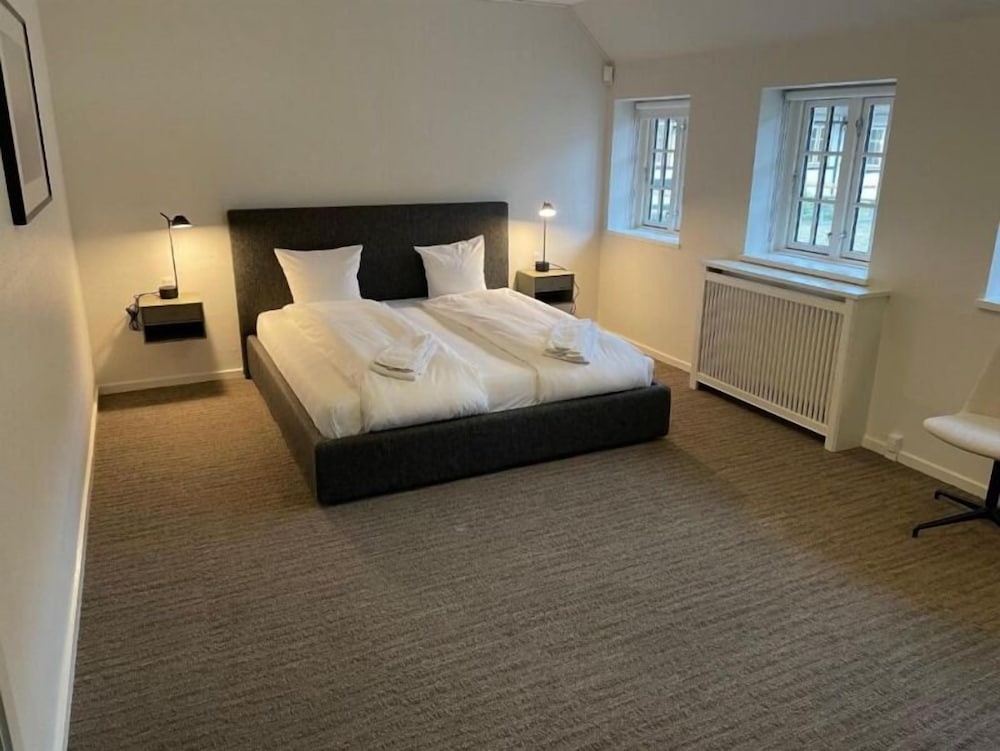 Comfort room