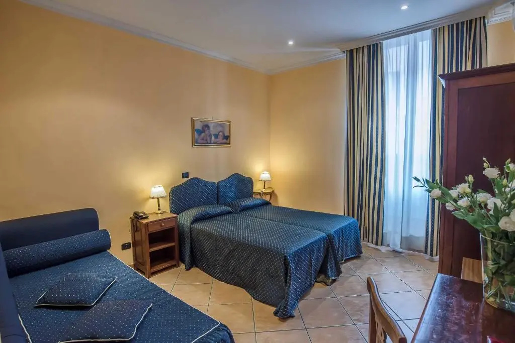 Triple room