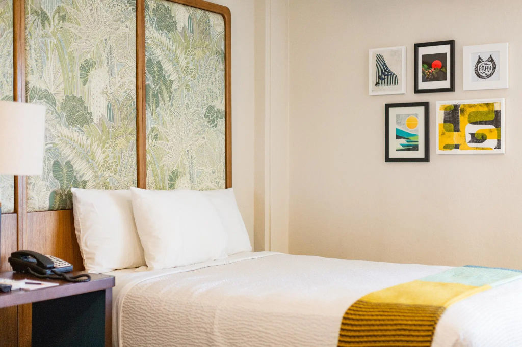 White Sands Hotel Room Type - Standard Double room (full double bed)