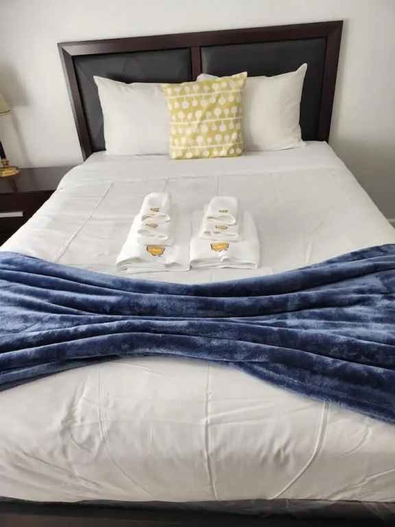 Affordable Private Rooms with Shared Bath Kitchen near SFO (SA)