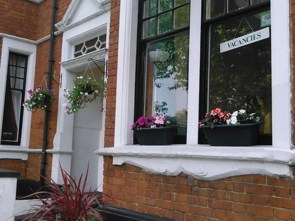 Central Hotel