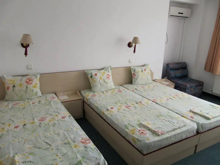 Family Hotel Lipite - фото 4