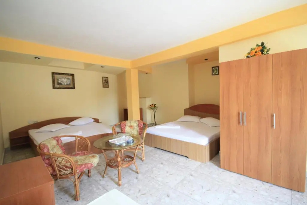 Standard Quadruple room