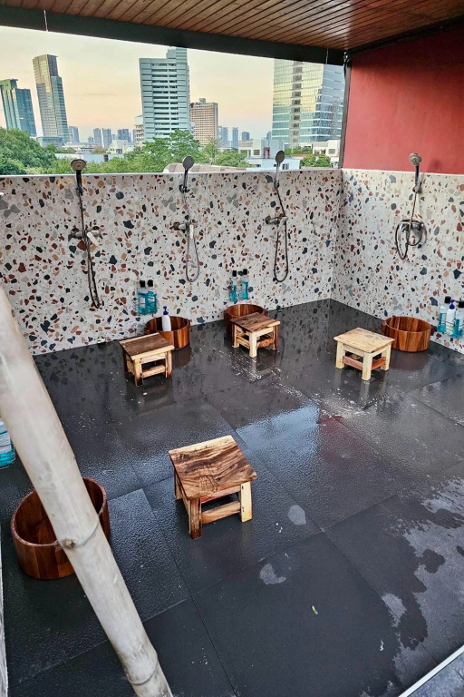 Blu Cabin Ari Stylish Poshtel