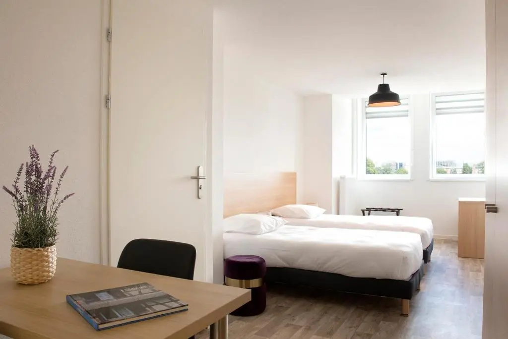 Double Studio (twin beds)