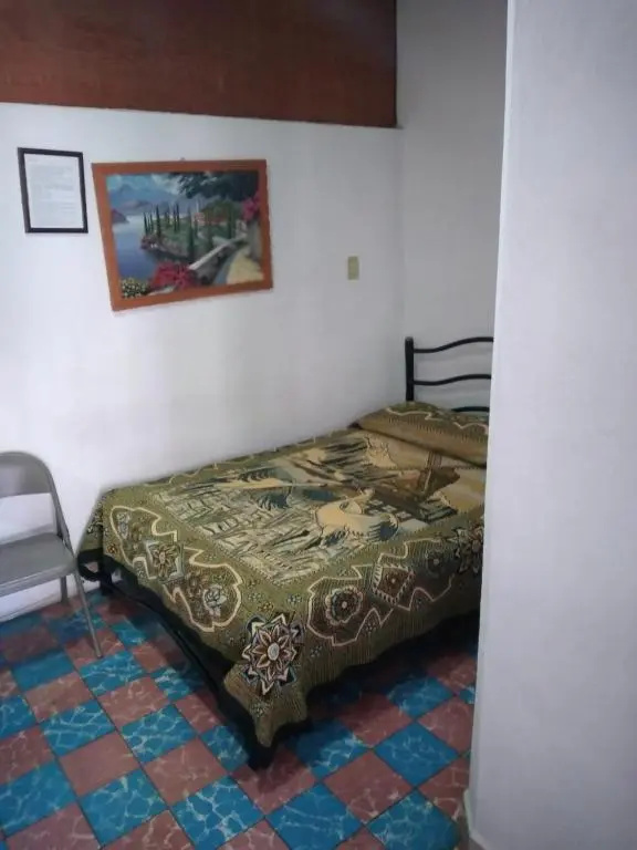 Economy room
