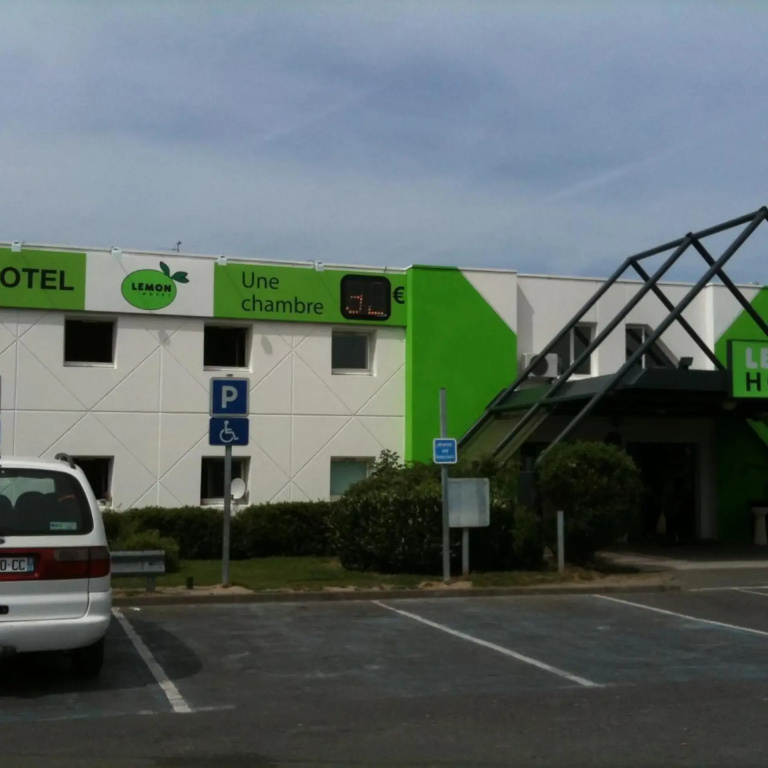 Hotel photo 11