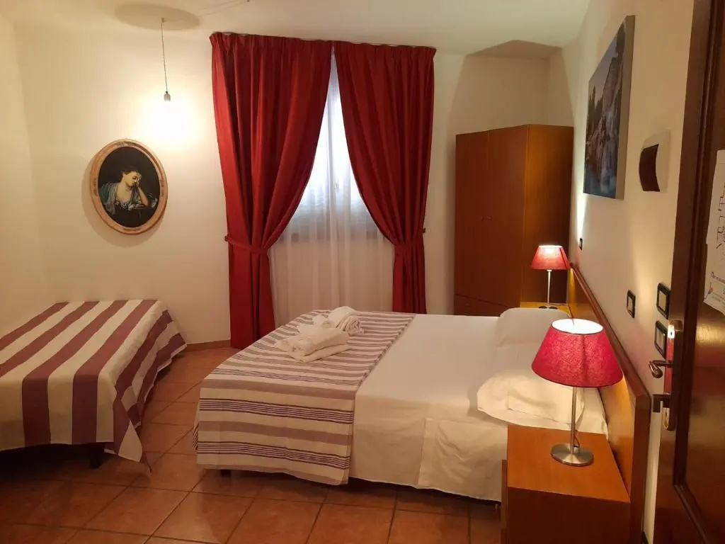 Mastro Titta Pizza Eat & Sleep - Chambres
