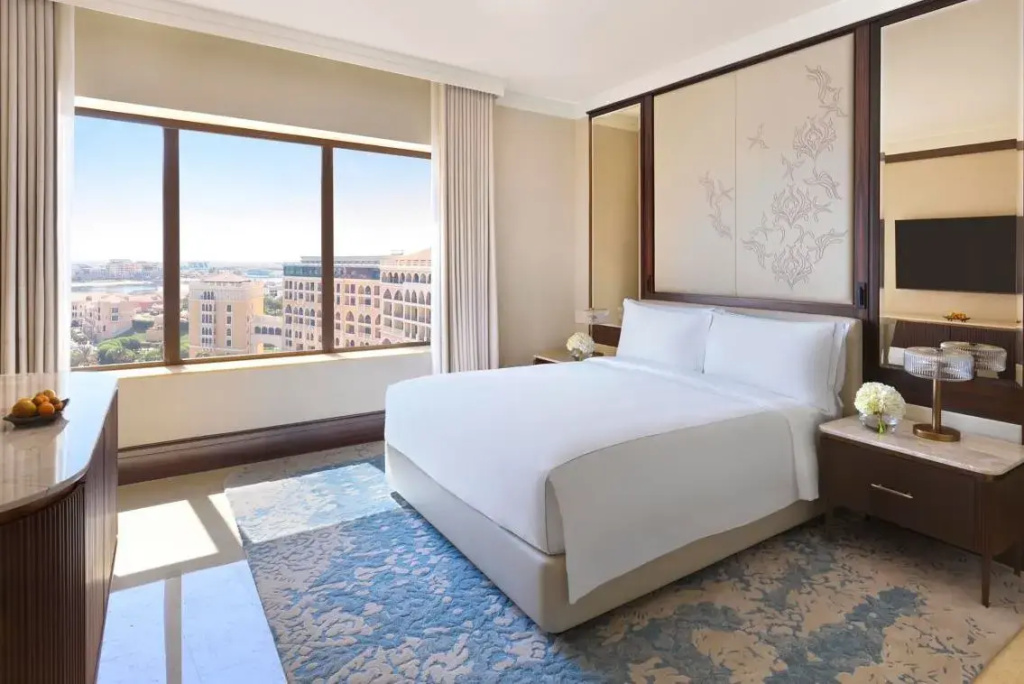 The Ritz-Carlton Abu Dhabi, Grand Canal Hotel - Chambres