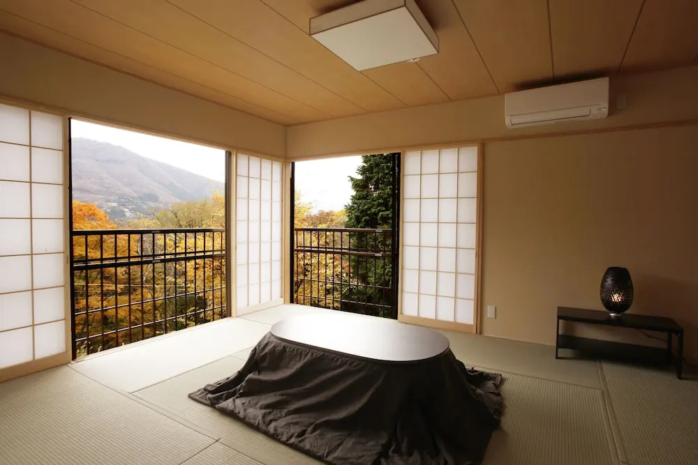 Hakone Fura