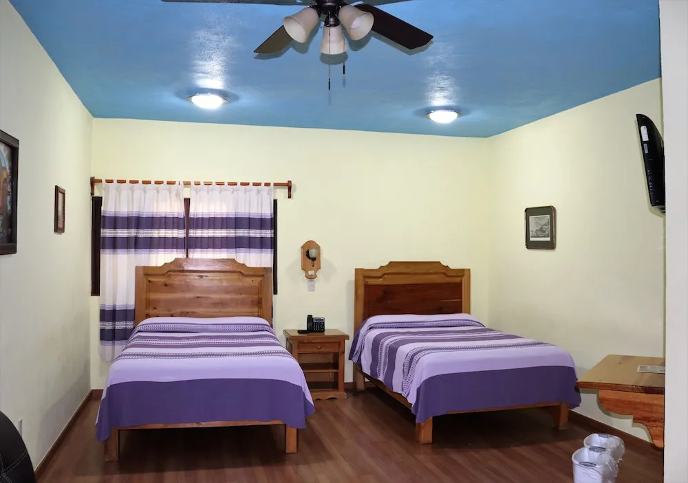 Hotel Zaragoza Tepoztlan - Chambres