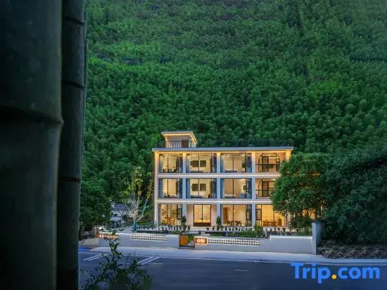 Luxian Liubai Yinxi Homestay