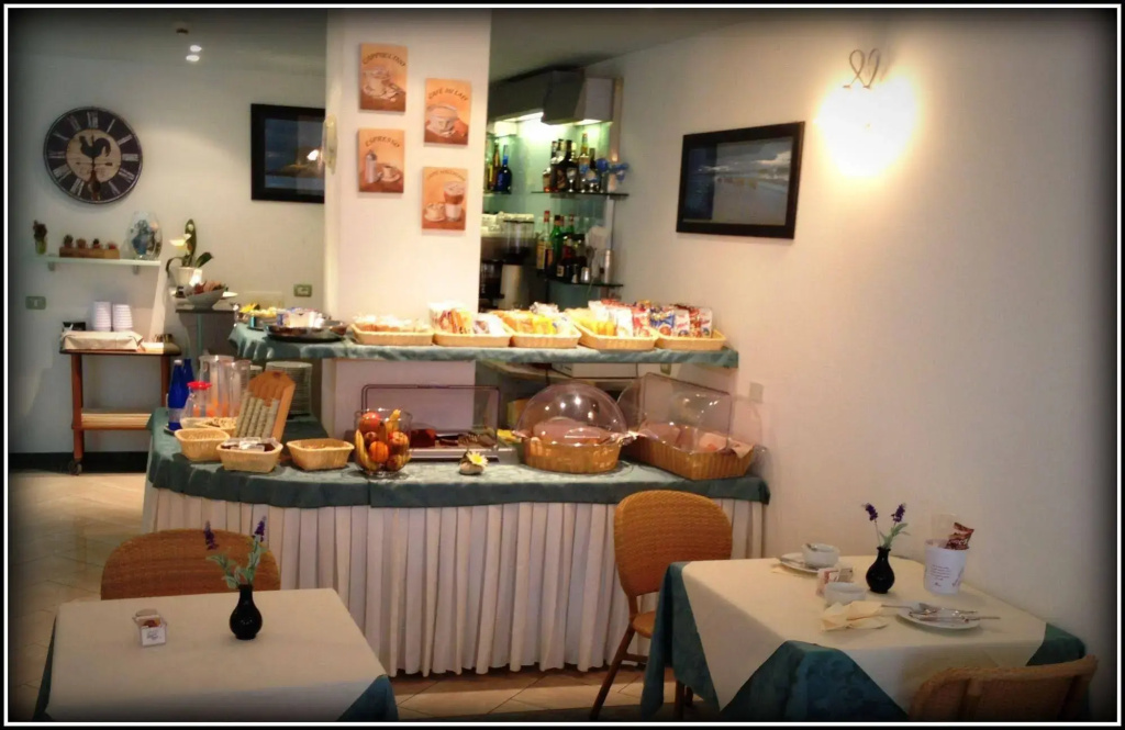 Mistral Hotel - Général