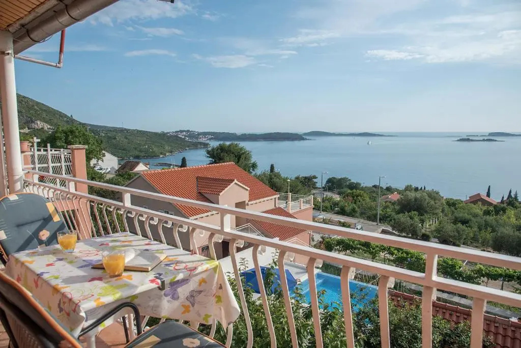 Apartmani Ana - Chambres