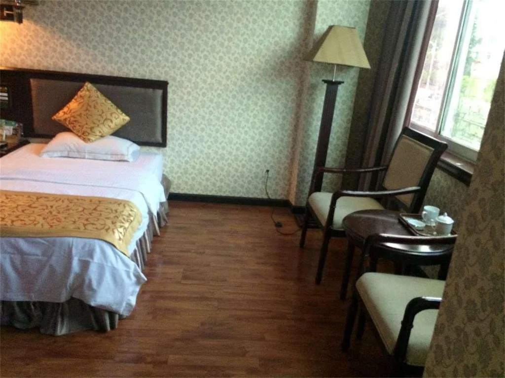 Xingyi Longtai Inn - Général