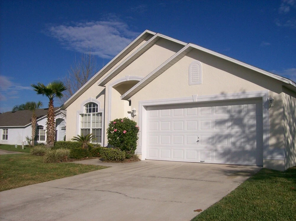 Central Florida Vacation Homes by FTN