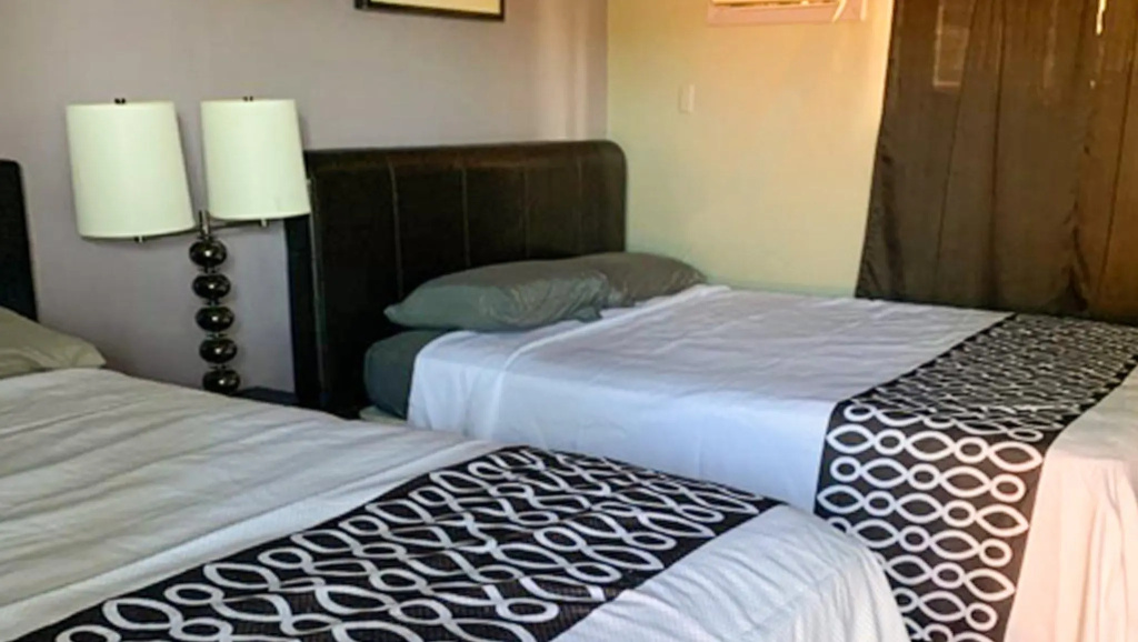 Quadruple Suite