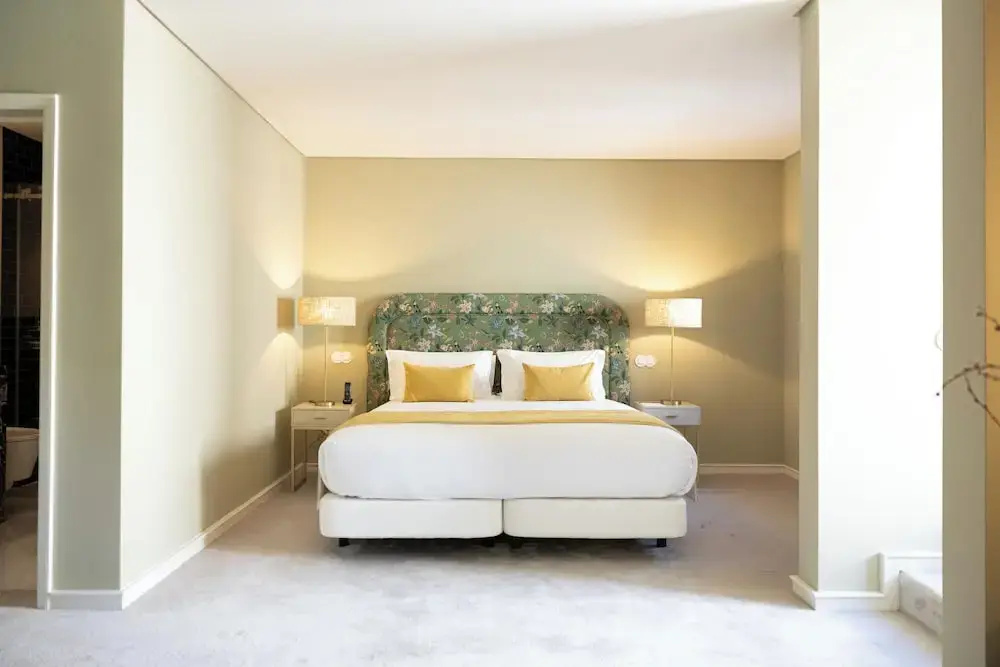 2 Bedrooms Suite