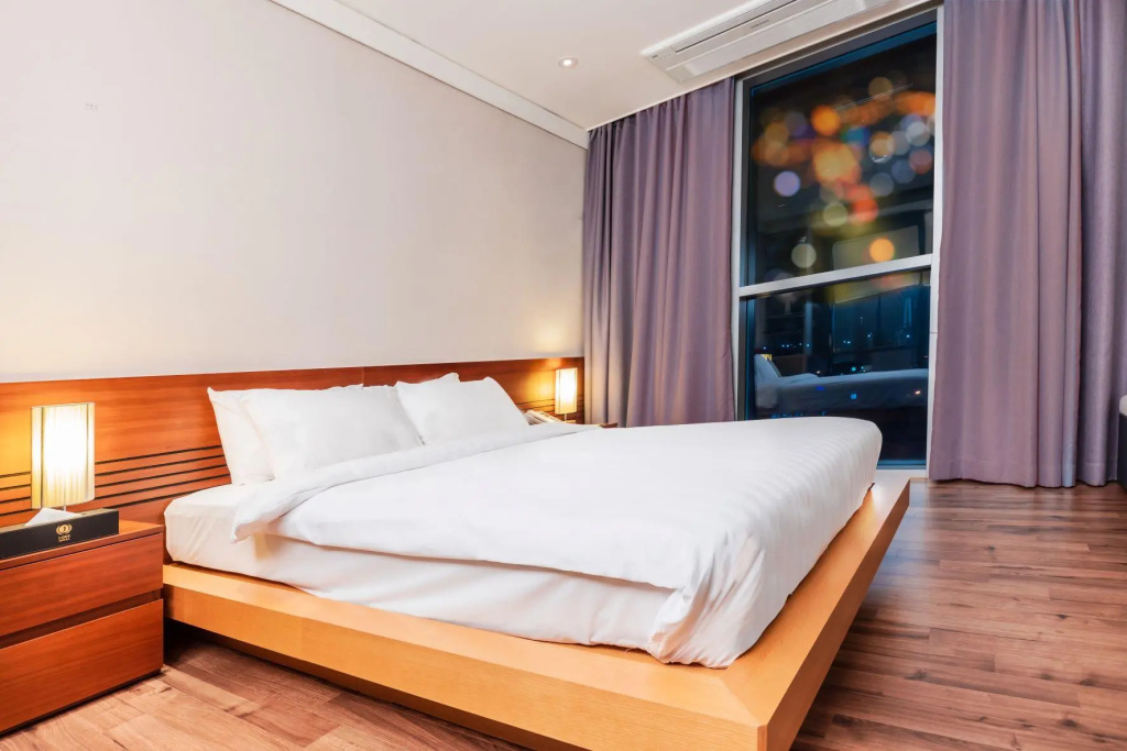 J-One Hotel — 3