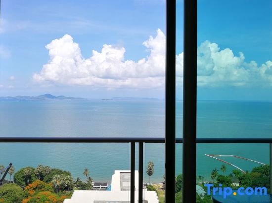 Номер Luxury в The Riviera Wongamat Hong Apartment