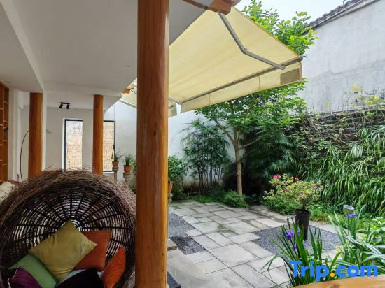 Yenge Home Country Retreat