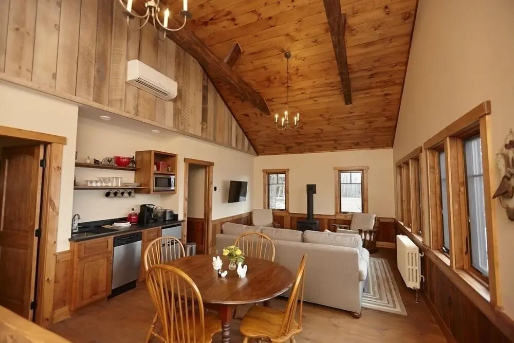 Seesaw's Lodge - фото 22