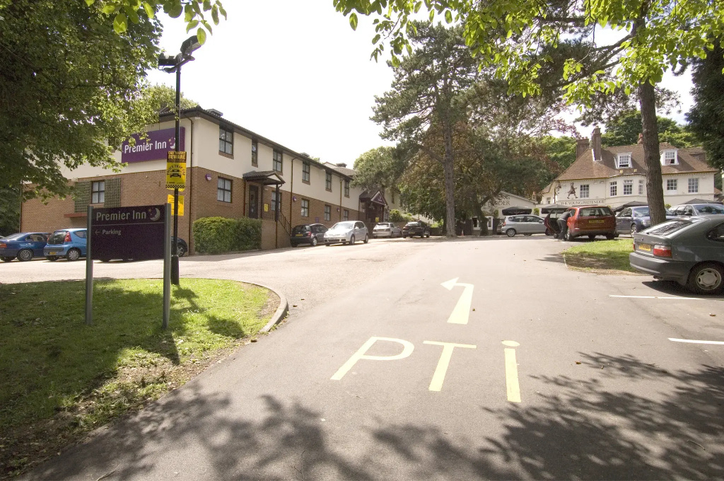 Premier Inn Kings Langley - Général