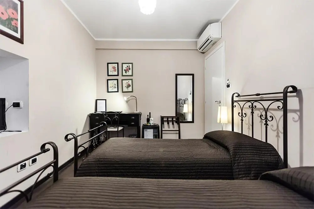 Economy room
