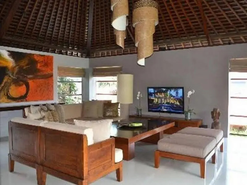 Villa Mojo Seminyak Bali