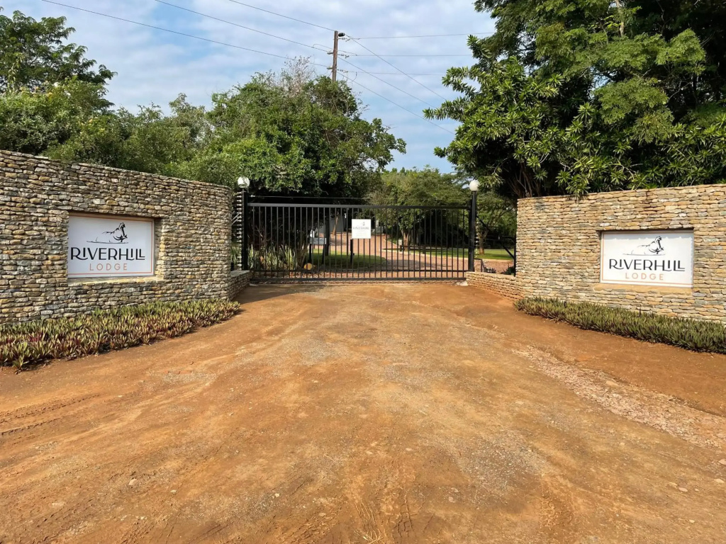 River Hill Lodge