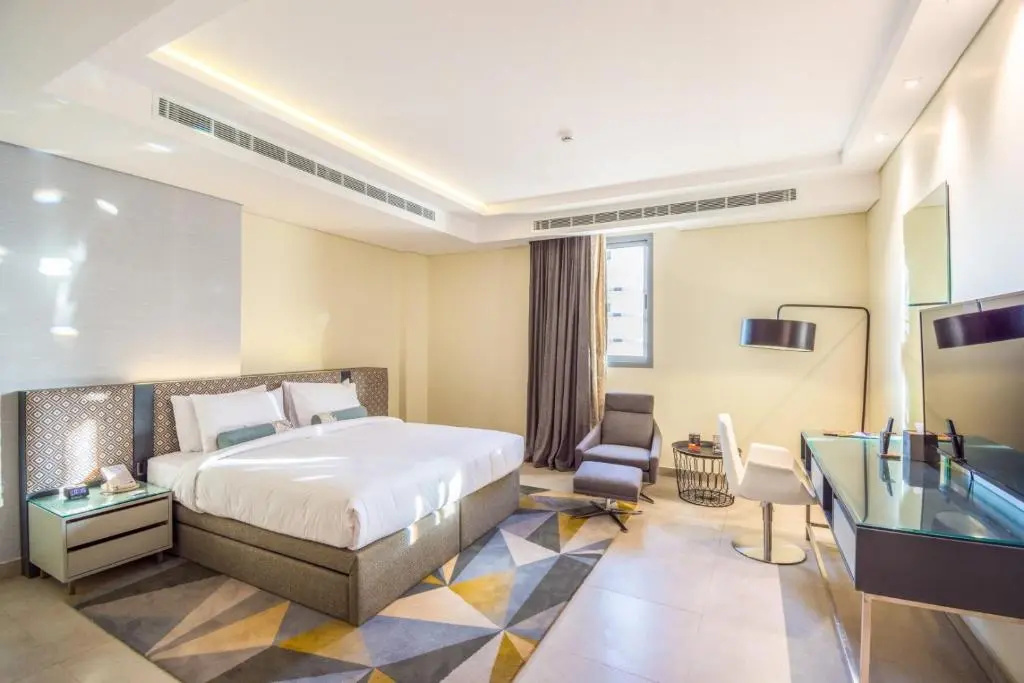 2 Bedrooms Apartment
