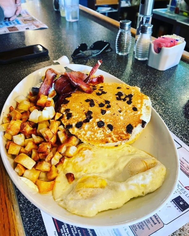 Food & Beverage
