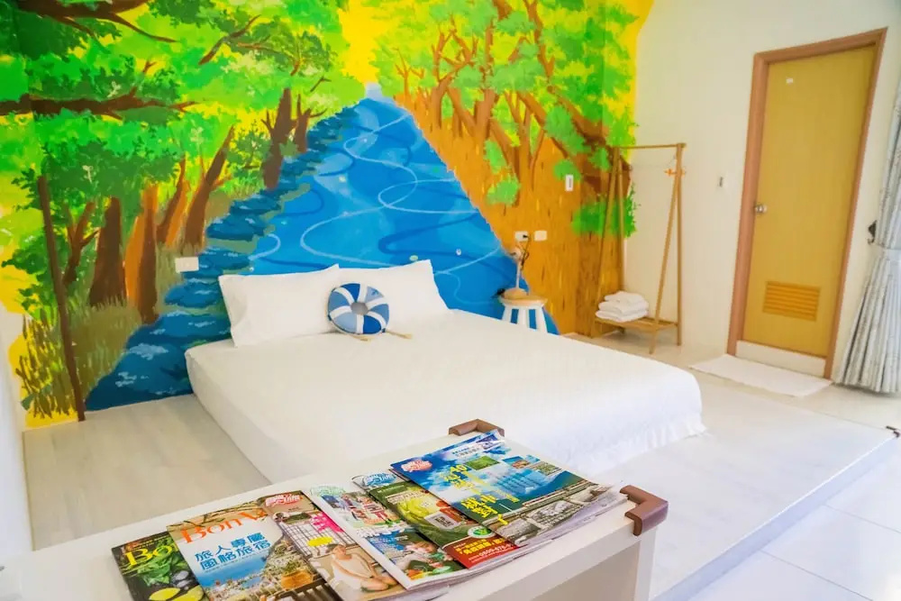 Standard Double room with balcony (full double bed)