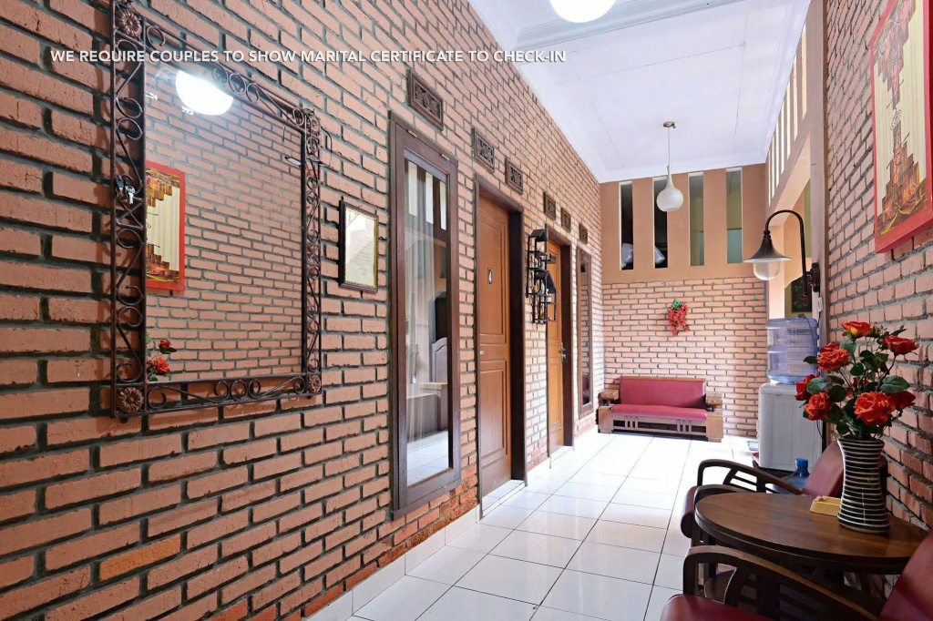 ZEN Rooms Antapani Syariah
