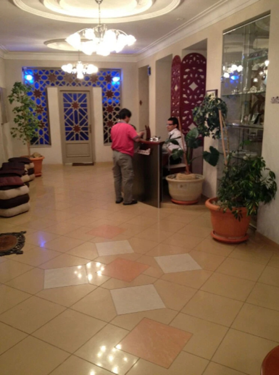 Lobby & Reception