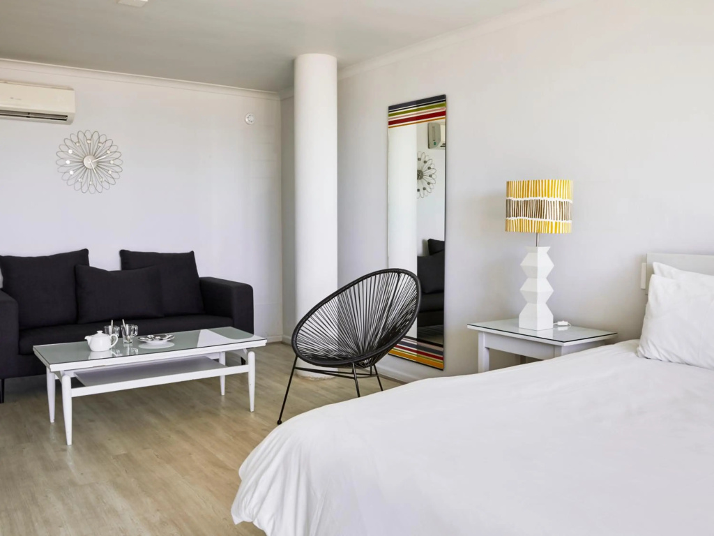 La Splendida Hotel by NEWMARK — 4