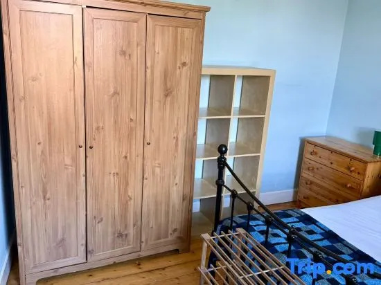 Leafy Marchmont 2-Bed · Meadows · City Centre