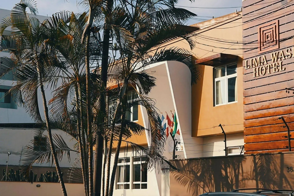 Lima Wasi Hotel