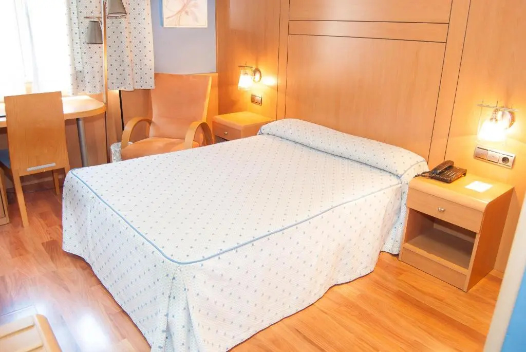 Hotel Reino de Granada - Chambres