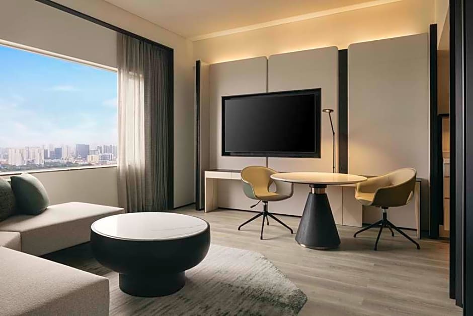 Двухместный люкс c 1 комнатой двуспальная кровать в Hilton Singapore Orchard