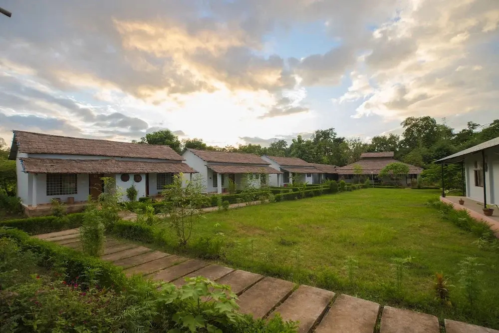 SPOT ON 638 Bardiya Gaida Camp
