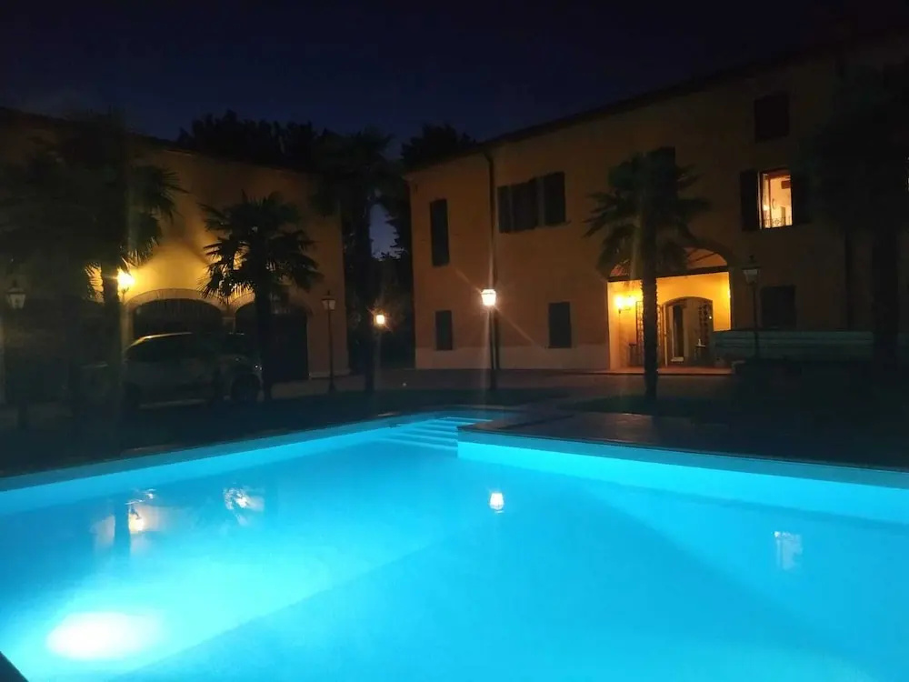 Hotel photo 20