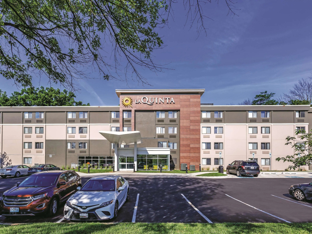 La Quinta Inn & Suites by Wyndham Columbia / Fort Meade