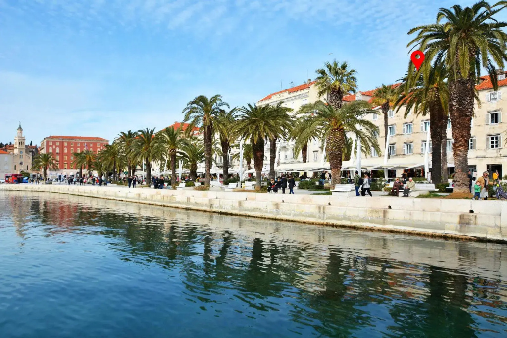 Hotel Adriana